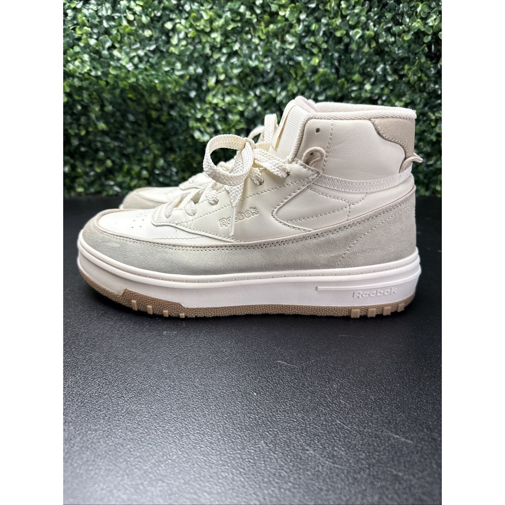 Reebok Women's Club C Geo Mid Weathered Shoes Size 10 Sneakers